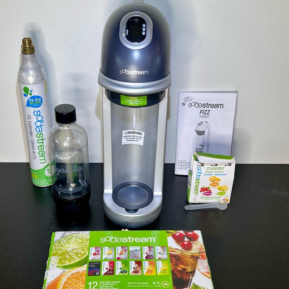 SodaStream Gray Sparkling Water Maker